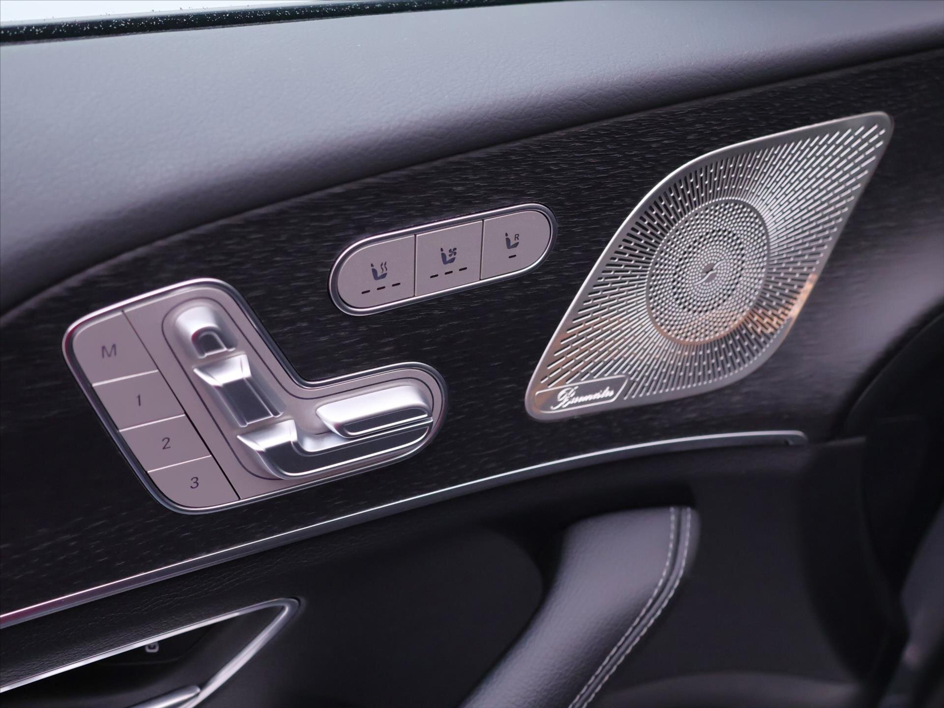 Mercedes-Benz GLS SUV 3,0 l 270 kw