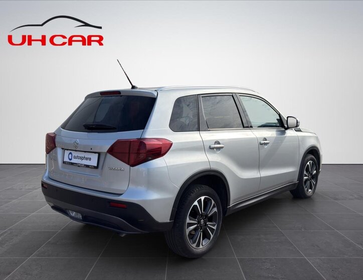 Suzuki Vitara SUV / Terénní 1,4 l 103 kw