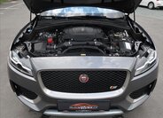 Jaguar F-Pace SUV / Terénní 3,0 l 280 kw