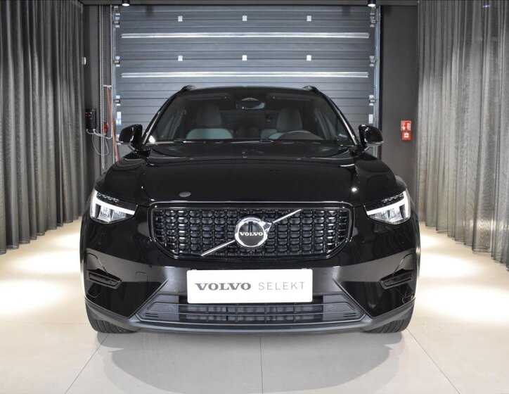 Volvo XC40 6