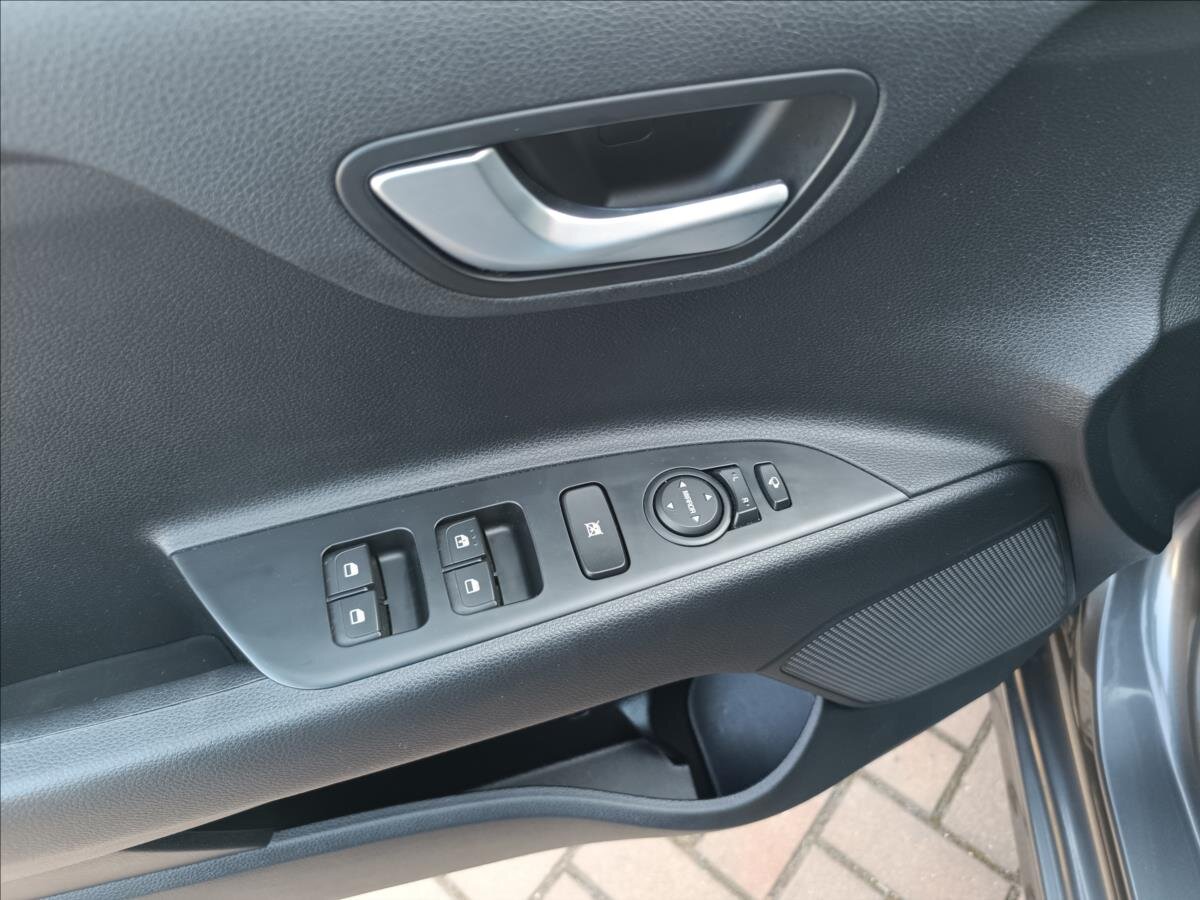 KIA Rio Hatchback 1,4 l 73 kw