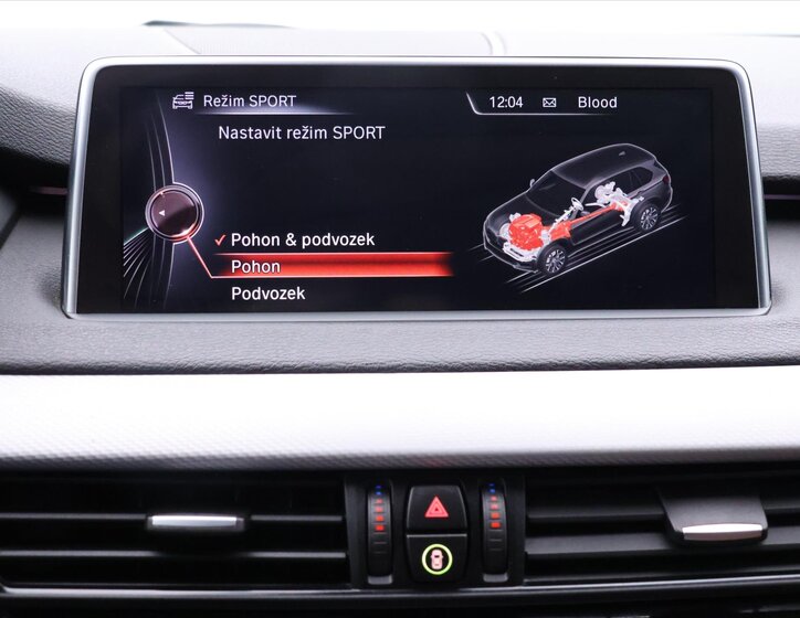 BMW X5 SUV / Terénní 3,0 l 230 kw