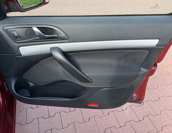 Škoda Octavia Hatchback 1,6 l 75 kw