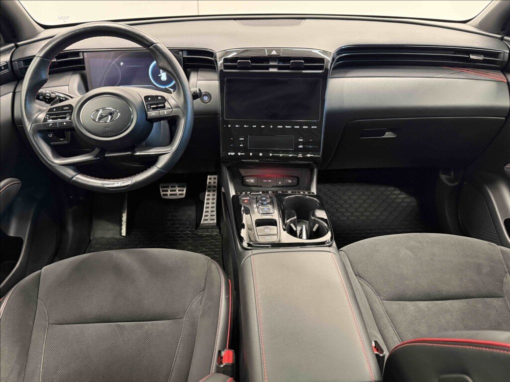 Hyundai Tucson SUV 1,6 l 169 kw