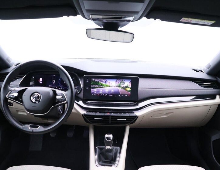 Škoda Octavia Hatchback 1,5 l 110 kw