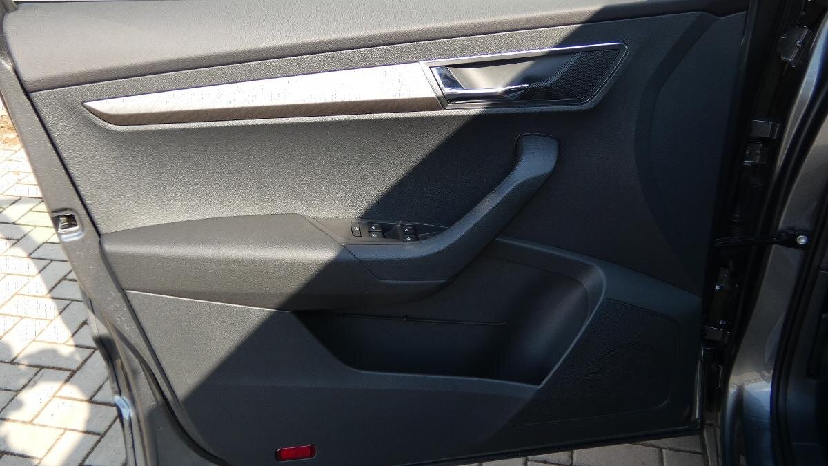 Škoda Karoq SUV / Terénní 1,5 l 110 kw