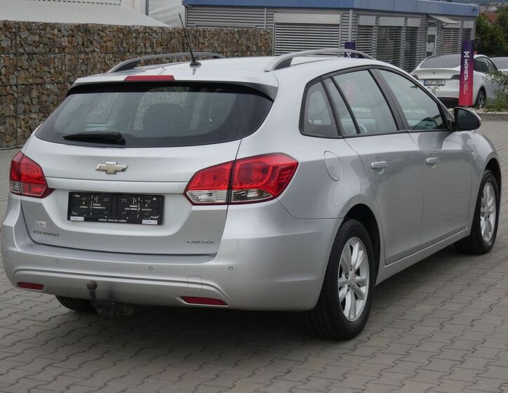 Chevrolet Cruze 11
