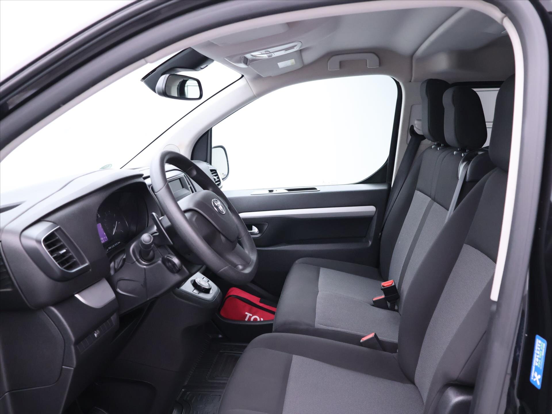 Toyota ProAce Kombi 2,0 l 130 kw