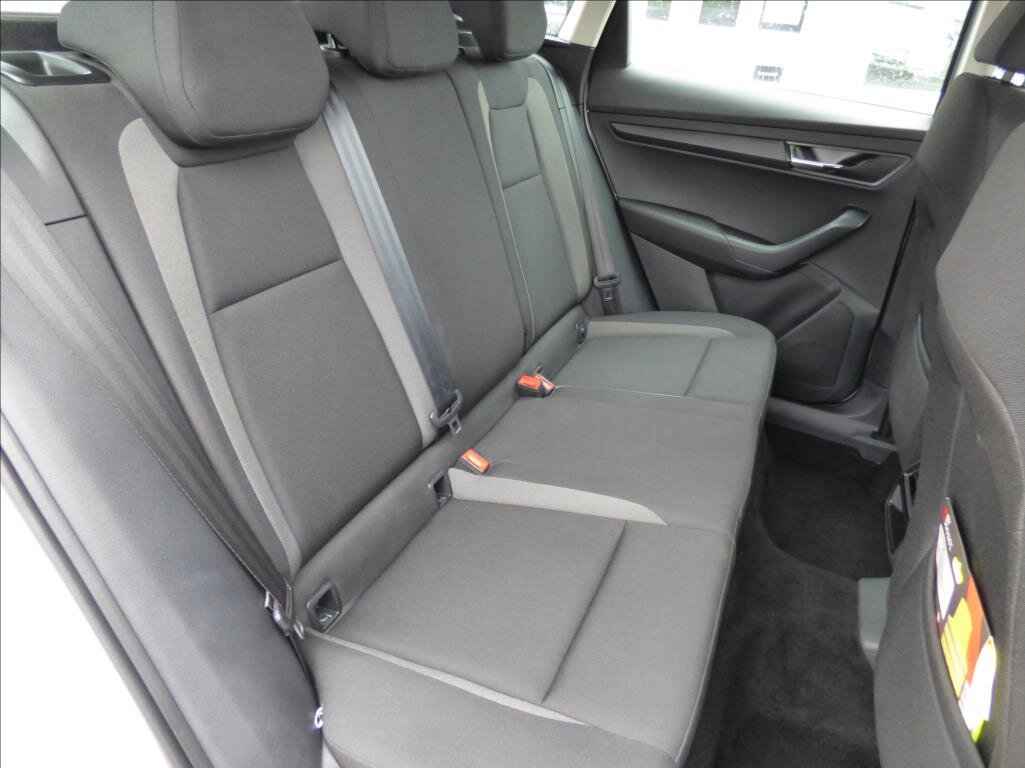 Škoda Karoq SUV / Terénní 999,0 85 kw