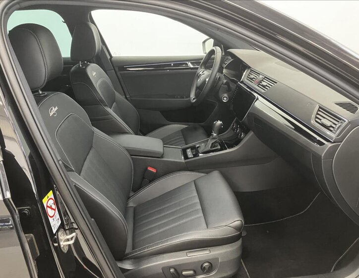 Škoda Superb 21
