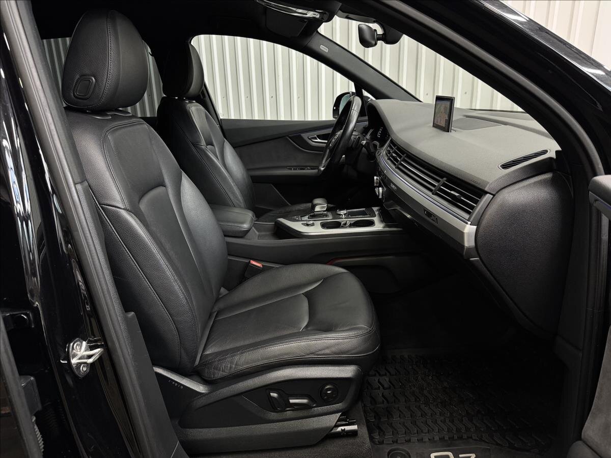Audi Q7 SUV 3,0 l 160 kw