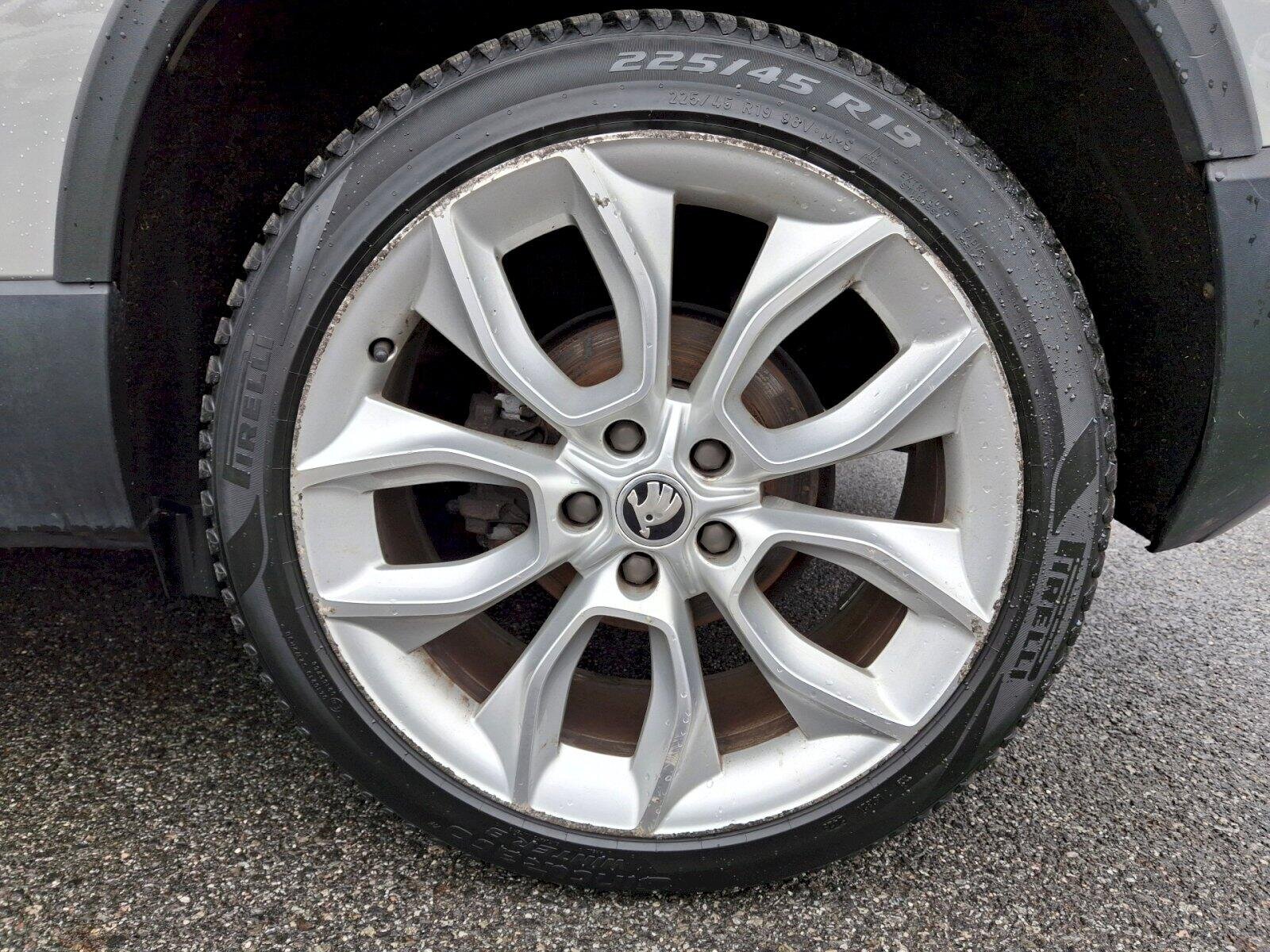 Škoda Karoq SUV 2,0 l 110 kw