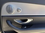 Mercedes-Benz Třídy E Sedan / Limuzína 3,0 l 190 kw