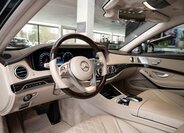 Mercedes-Benz Třídy S Sedan / Limuzína 4,0 l 345 kw