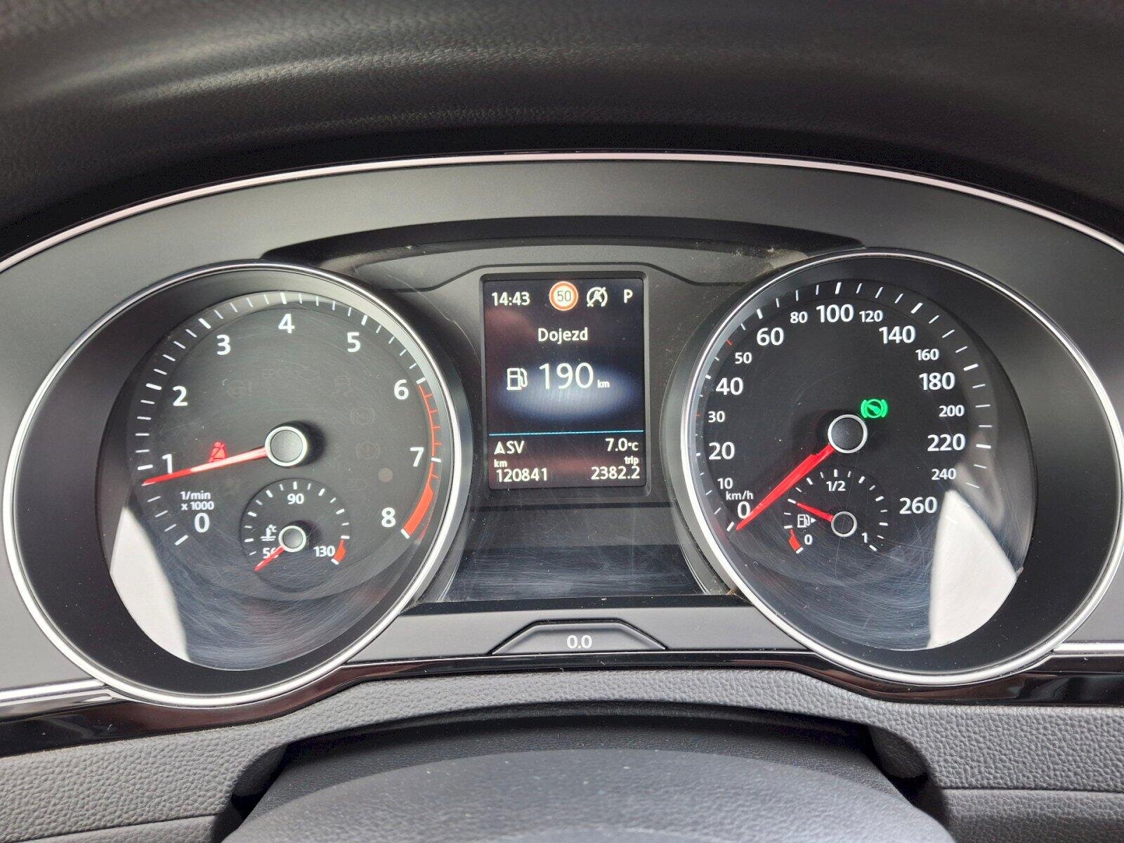 Volkswagen Passat Kombi 2,0 l 140 kw