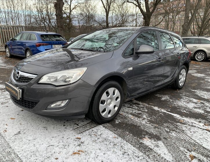 Opel Astra 1