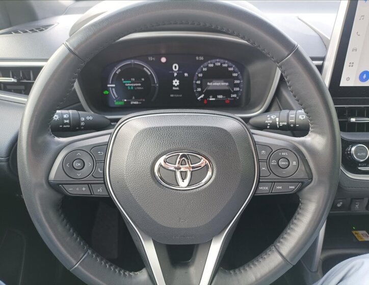 Toyota Corolla Cross SUV / Terénní 2,0 l 112 kw