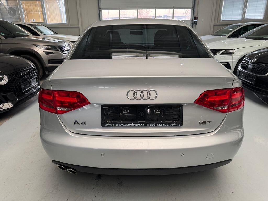 Audi A4 Sedan / Limuzína 1,8 l 88 kw