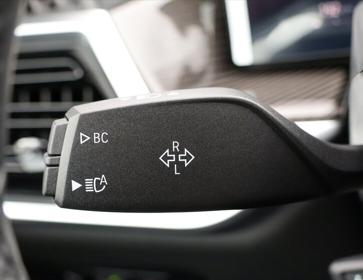 BMW X5 SUV / Terénní 3,0 l 259 kw