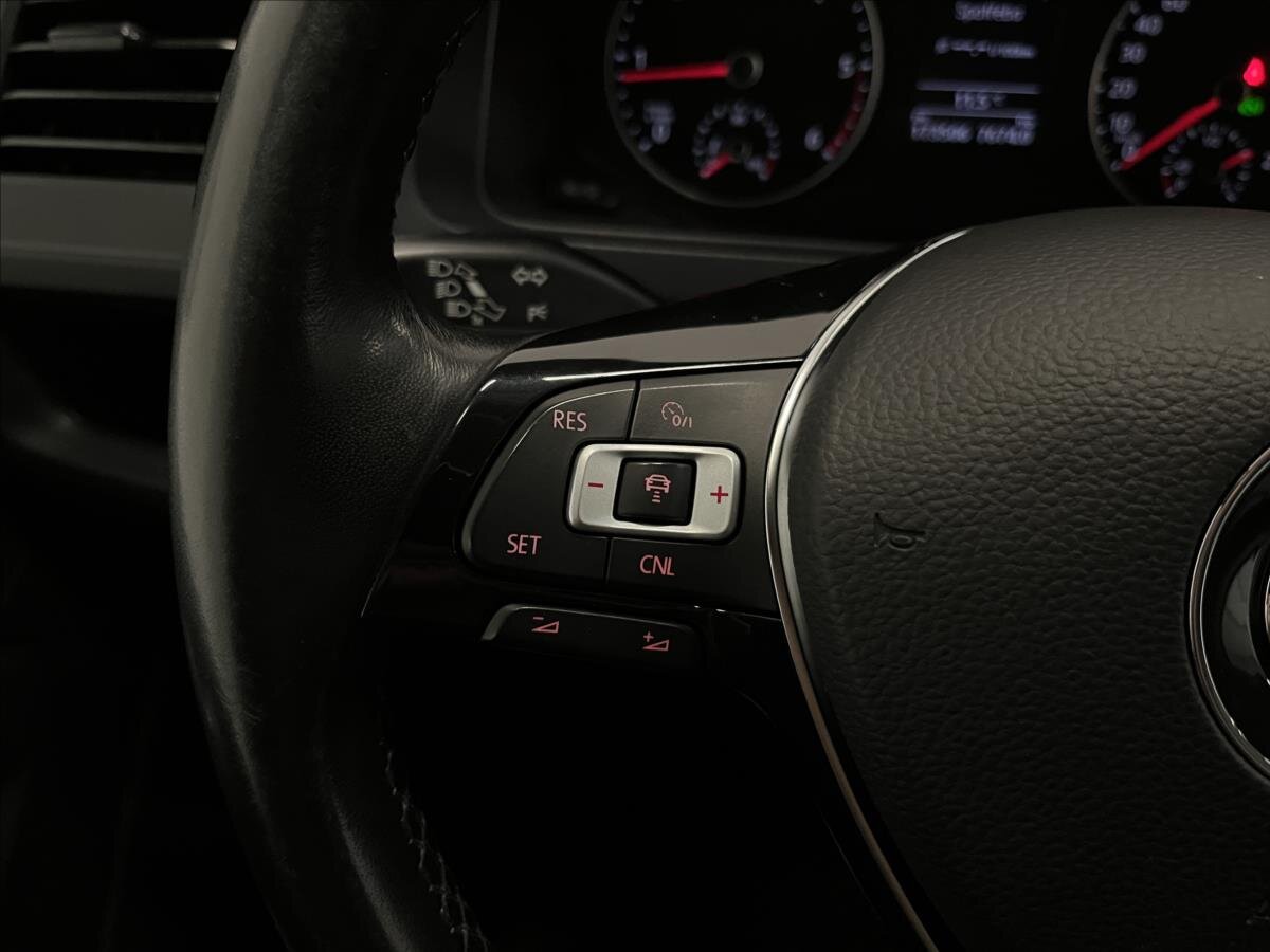 Volkswagen Multivan MPV 2,0 l 110 kw