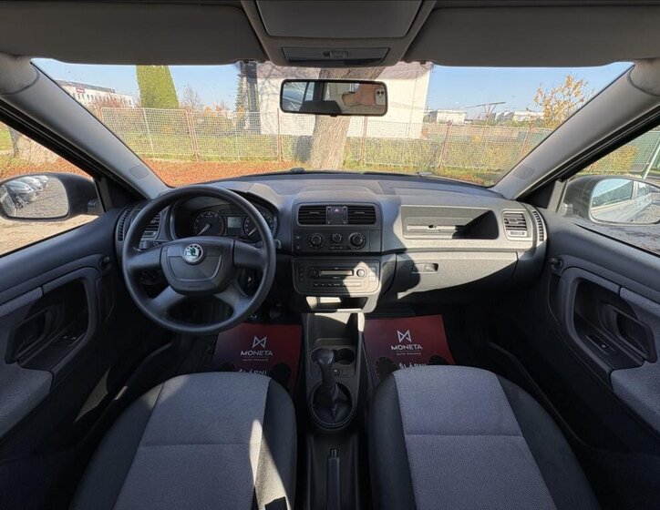 Škoda Fabia 16