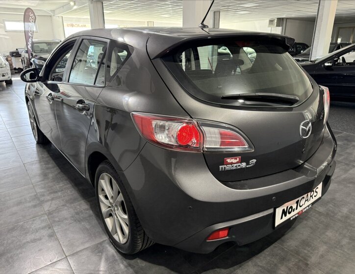 Mazda 3 Hatchback 1,6 l 77 kw