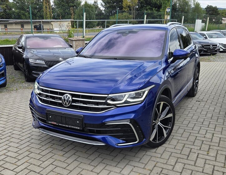 Volkswagen Tiguan 1