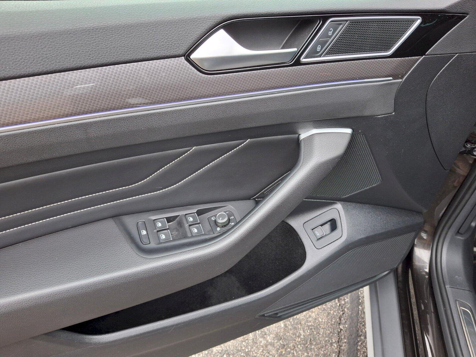 Volkswagen Passat Kombi 2,0 l 140 kw