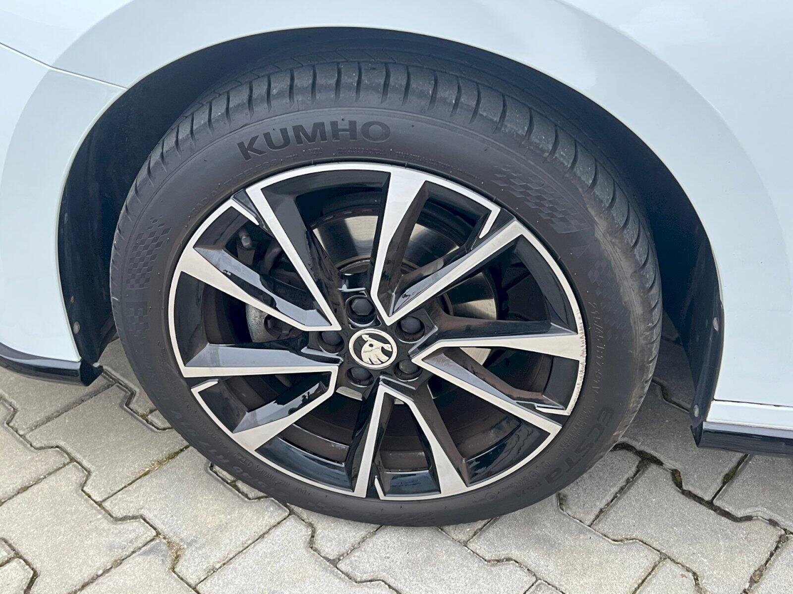 Škoda Fabia Hatchback 1,0 l 85 kw