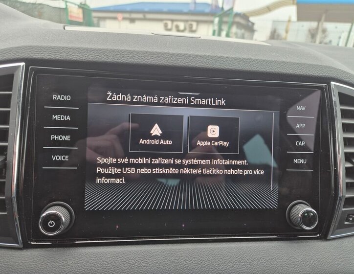 Škoda Karoq SUV 1,5 l 110 kw