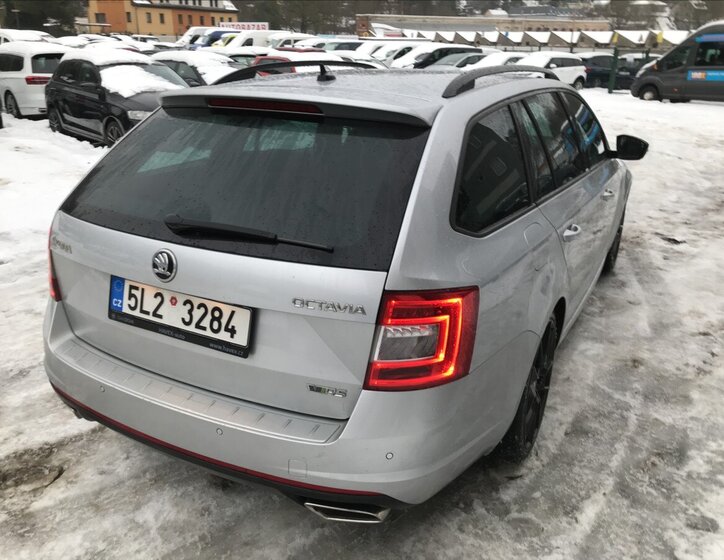 Škoda Octavia Kombi 2,0 l 135 kw