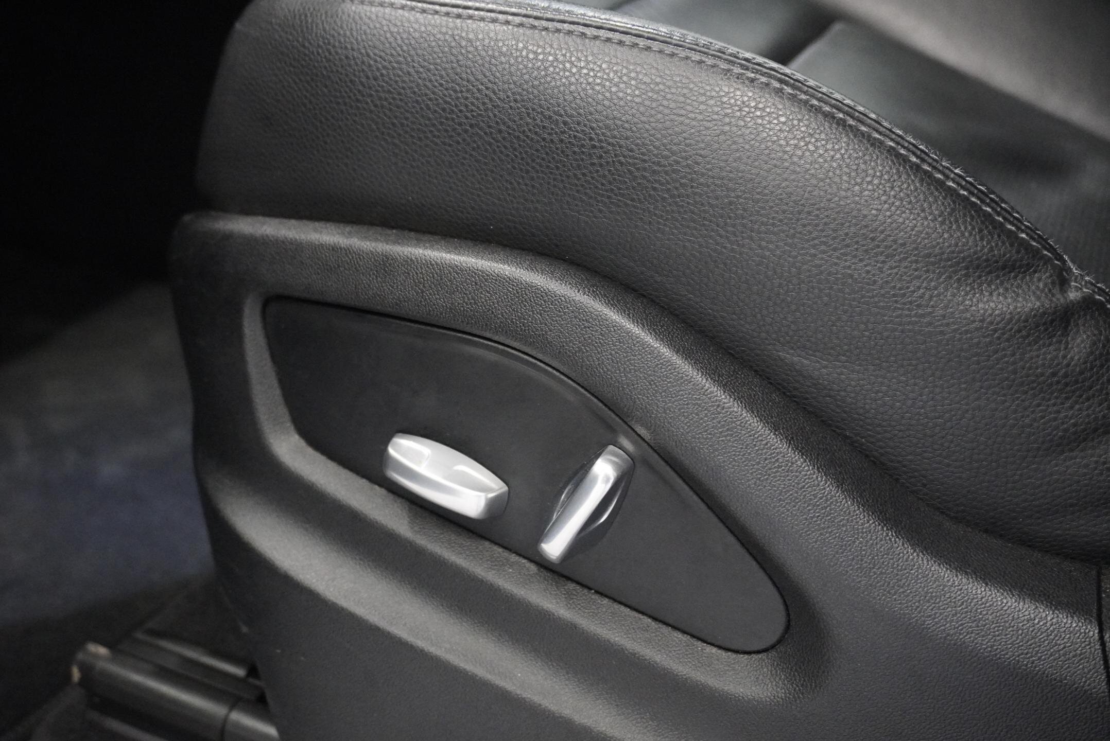 Porsche Cayenne SUV 2,9 l 250 kw