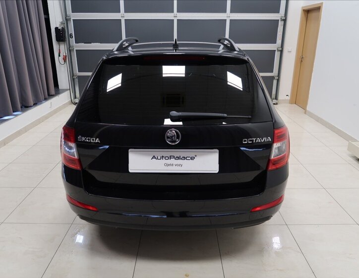 Škoda Octavia Kombi 1,2 l 81 kw