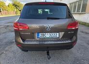 Volkswagen Touareg 5