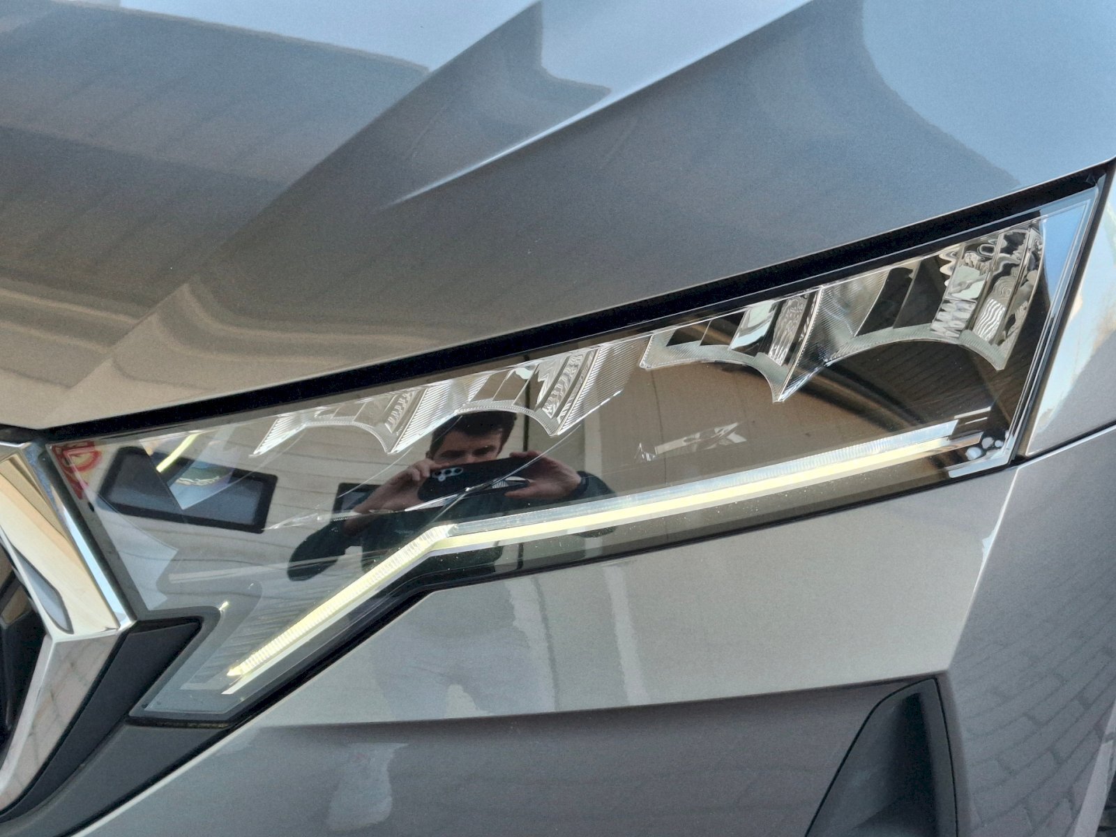 Škoda Octavia Sedan / Limuzína 1,5 l 110 kw