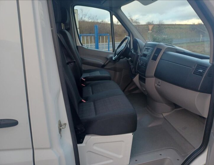 Mercedes-Benz Sprinter 7