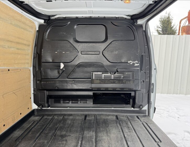 Ford Transit Custom 19