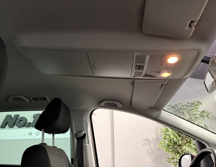 Volkswagen Sharan MPV 2,0 l 103 kw