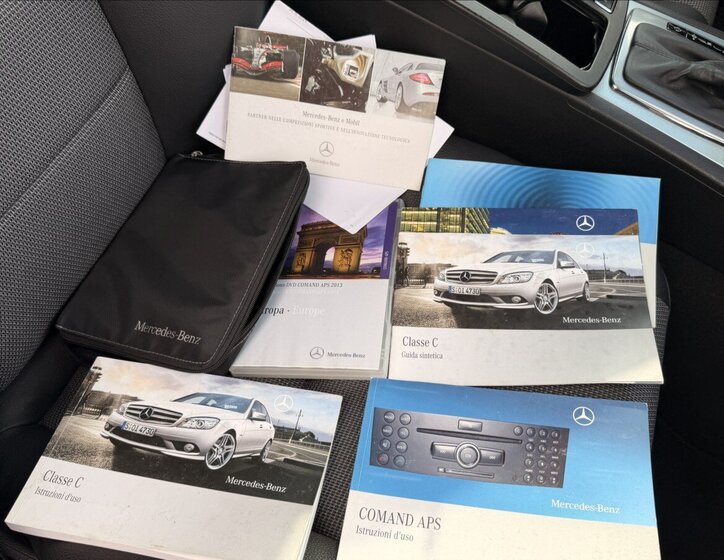 Mercedes-Benz Třídy C Kombi 2,1 l 125 kw