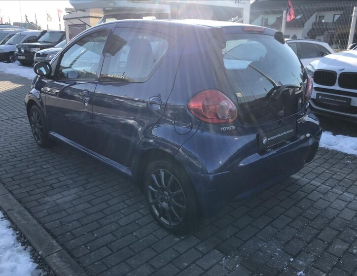 Toyota Aygo Hatchback 998,0 50 kw