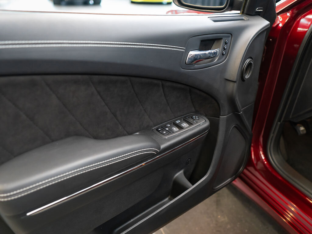 Dodge Charger Sedan / Limuzína 6,2 l 527 kw