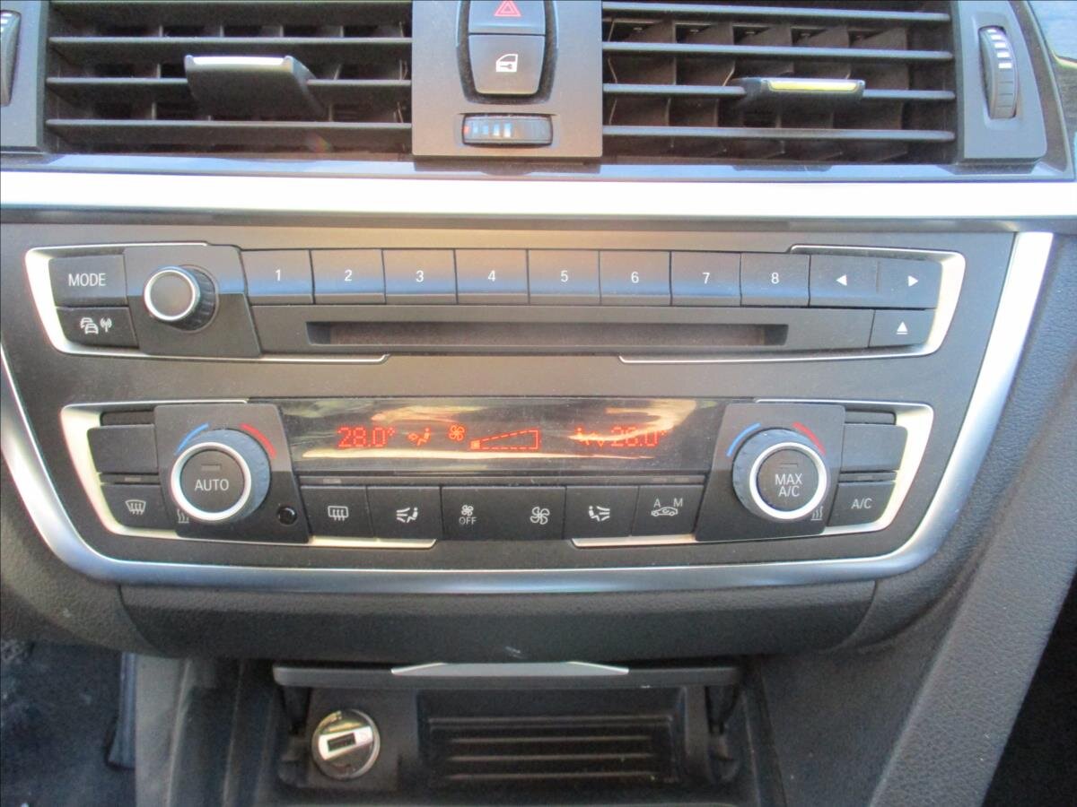 BMW Řada 3 Kombi 2,0 l 135 kw