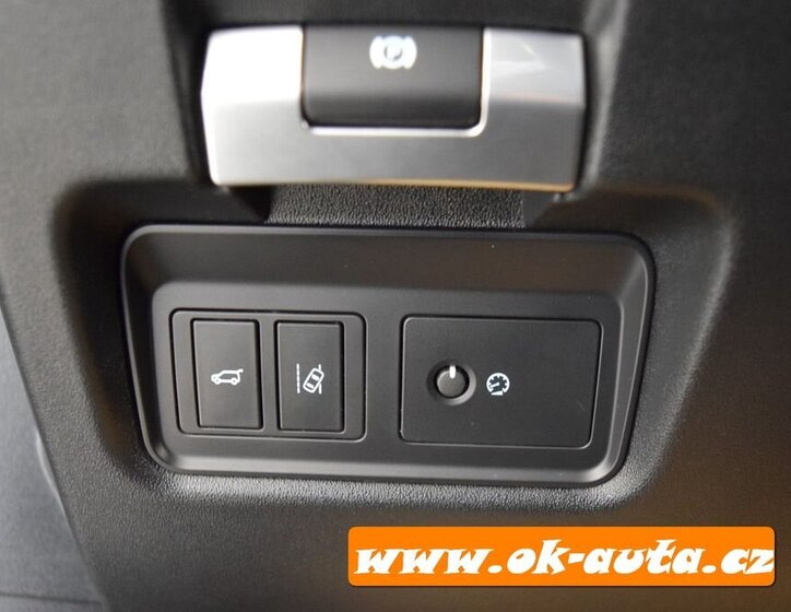 Jaguar F-Pace SUV 2,0 l 110 kw