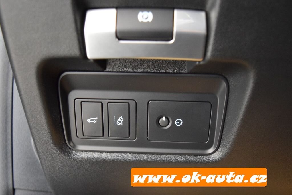 Jaguar F-Pace SUV 2,0 l 110 kw