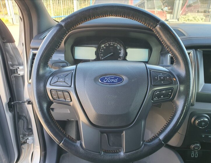 Ford Ranger Ostatní 3,2 l 147 kw