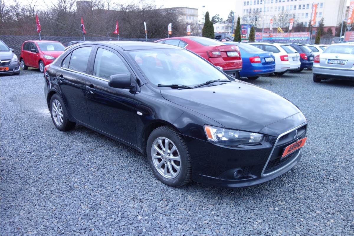 Mitsubishi Lancer Hatchback 1,6 l 85 kw