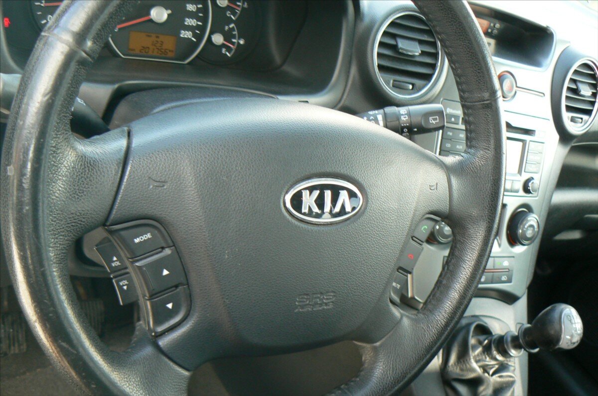 KIA Carens Hatchback 1,6 l 94 kw