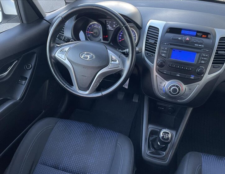 Hyundai ix20 MPV 1,4 l 66 kw