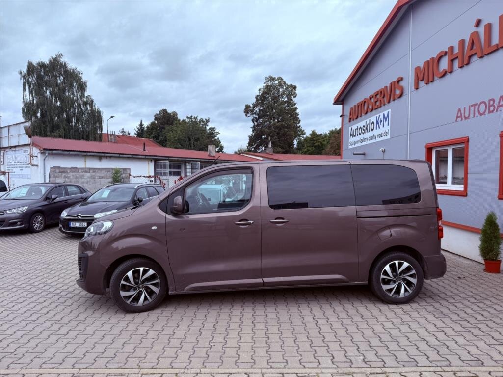 Citroën SpaceTourer MPV 2,0 l 110 kw