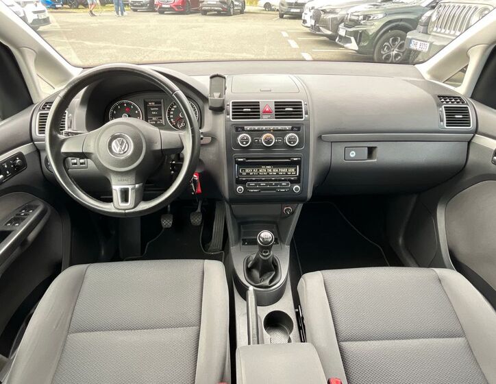 Volkswagen Touran 3
